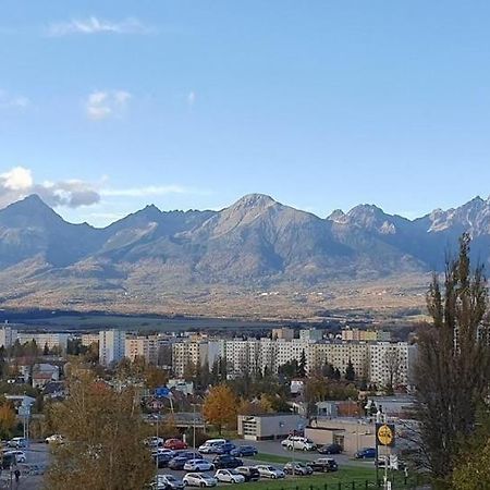 Apartman Mikaela 68 M2 Poprad Bagian luar foto