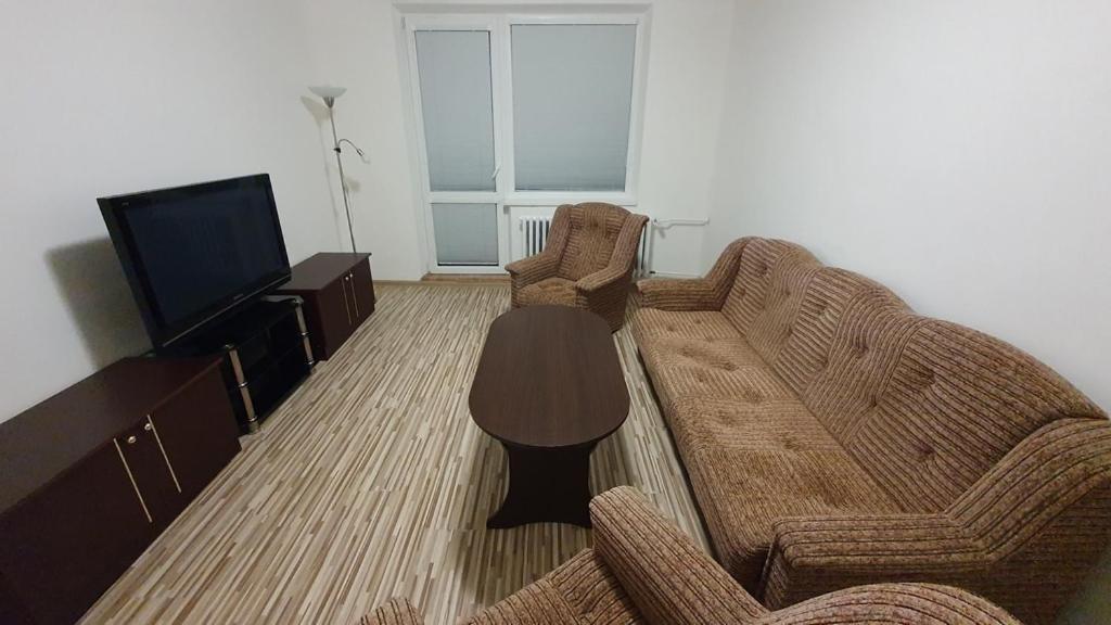 Apartman Mikaela 68 M2 Poprad Bagian luar foto